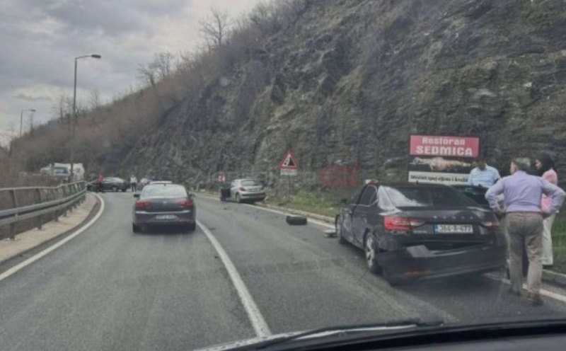 Sudar četiri vozila između Jablanice i Konjica, potpuno obustavljen saobraćaj