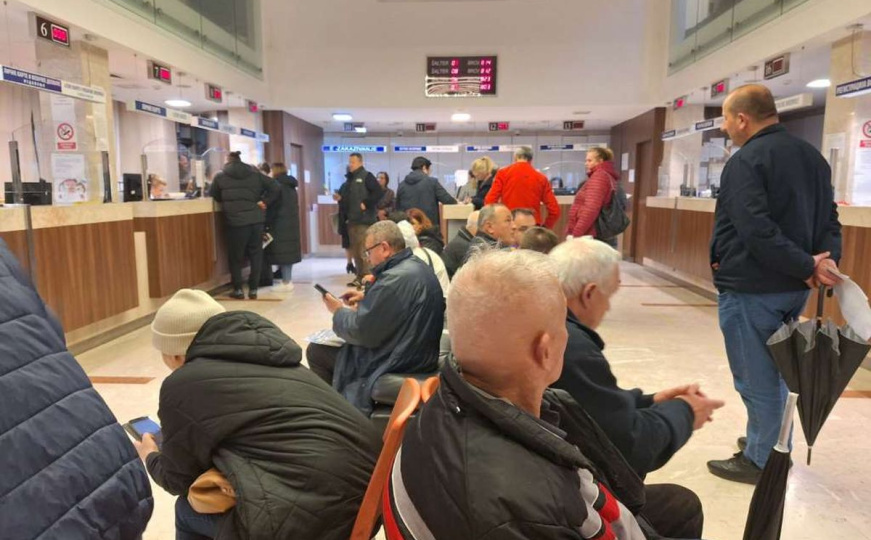 U Banjoj Luci pao sistem za prijem pasoša i fotografisanje: "Ne znamo kada će kvar biti otklonjen"