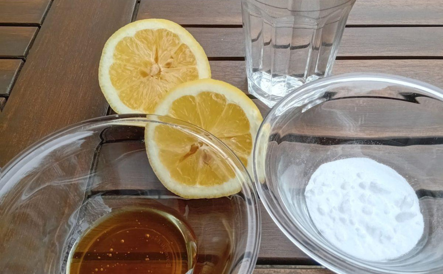 Soda bikarbona, med i limun: Otkrijte prednosti ove mješavine i blagodati za zdravlje