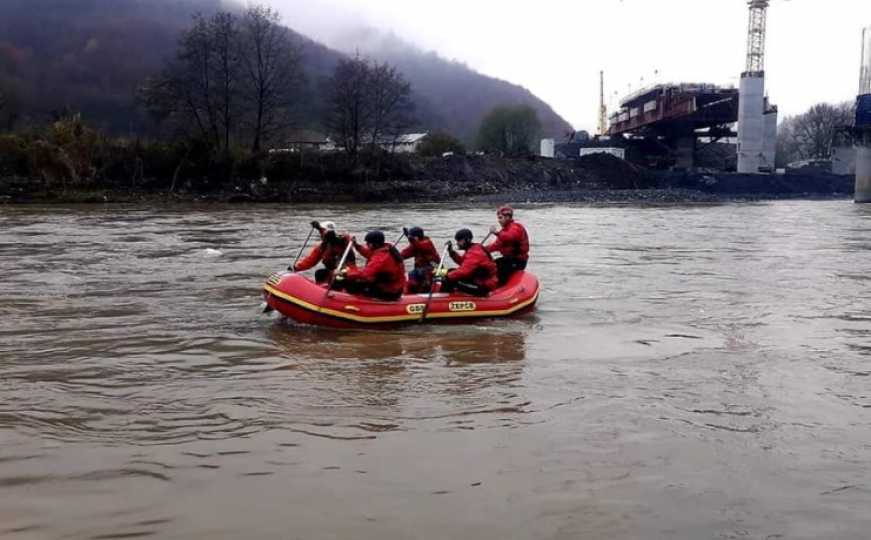 Potraga za policajcem i bjeguncem obustavljena: Pretražene sve lokacije, akcija se nastavlja sutra