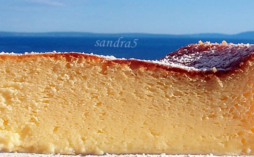 Dolcela recept | Čarobni kolač od jogurta – Jednostavna poslastica za svaki dan