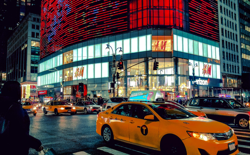 Ozbiljan izazov za prava: Poznata modna kompanija zamjenjuje radnike 'digitalnim blizancima'