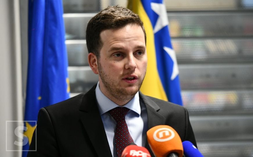 Nihad Uk: 'Osim Bošnjaka, ne isključuje se mogućnost da bude zamijenjen dodatni broj ministara'