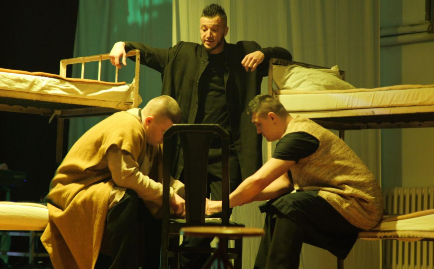 Pogledajte fotografije: Osuđenici KPZ Zenica izveli predstavu i obilježili Ramazanski bajram