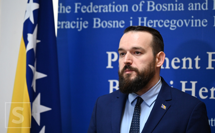 Čavalić o fiskalnoj reformi: "Moguće je da se dozvoli rad između 16 i 20 nedjelja godišnje"