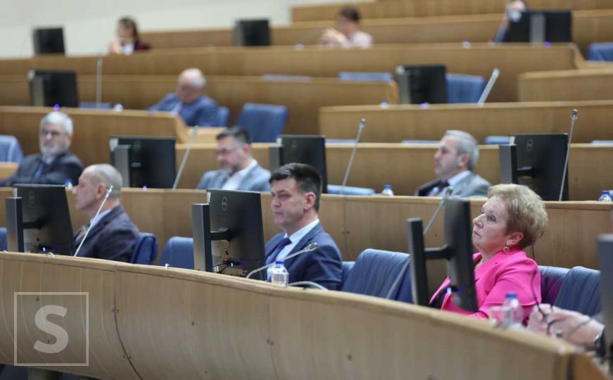 Predstavnički dom PSBiH sutra o smjeni 'Dodikovih kadrova' u Vijeću ministara: SNSD neće doći