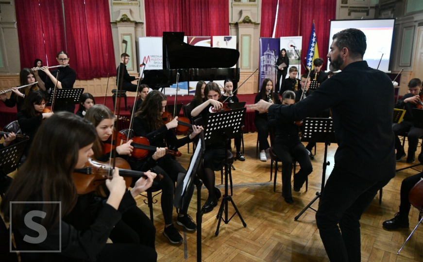 'Sarajevo, ljubavi moja': Izložba i koncert sarajevskih učenika povodom 6. aprila