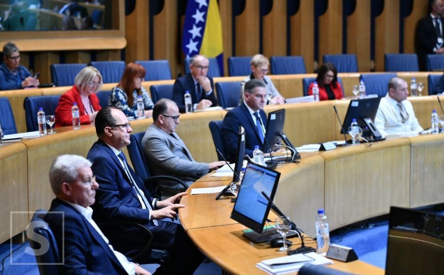 Klub Bošnjaka oborio kvorum u Domu naroda BiH: Traže prvo smjenu SNSD-ovih kadrova, pa Izborni zakon