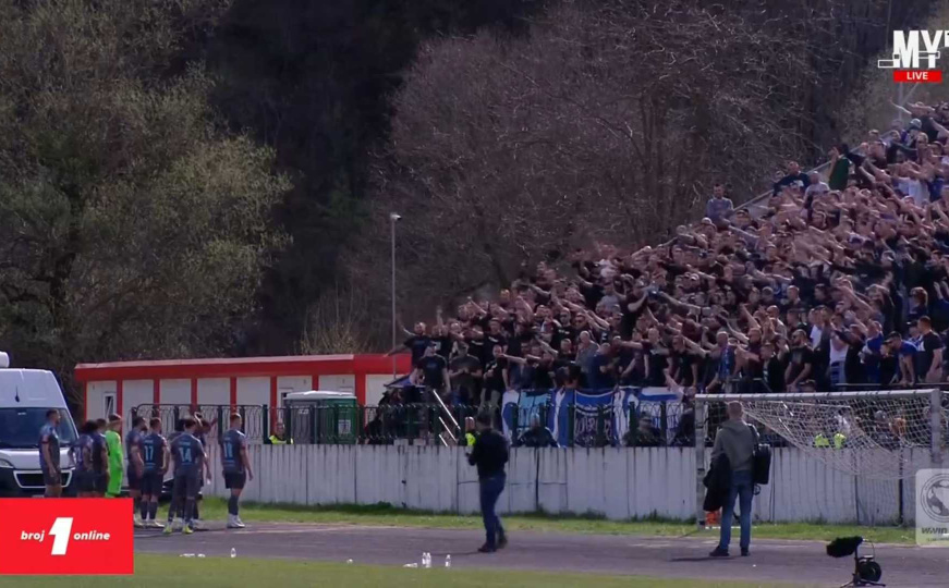Manijaci pozvali fudbalere Željezničara na razgovor na poluvremenu utakmice