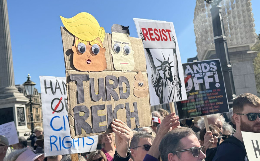 U Londonu se održavaju protesti protiv Donalda Trumpa i Elona Muska