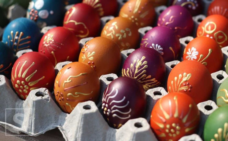 Bolje će primiti boju: Tri provjerena načina za izbjeljivanje jaja prije farbanja