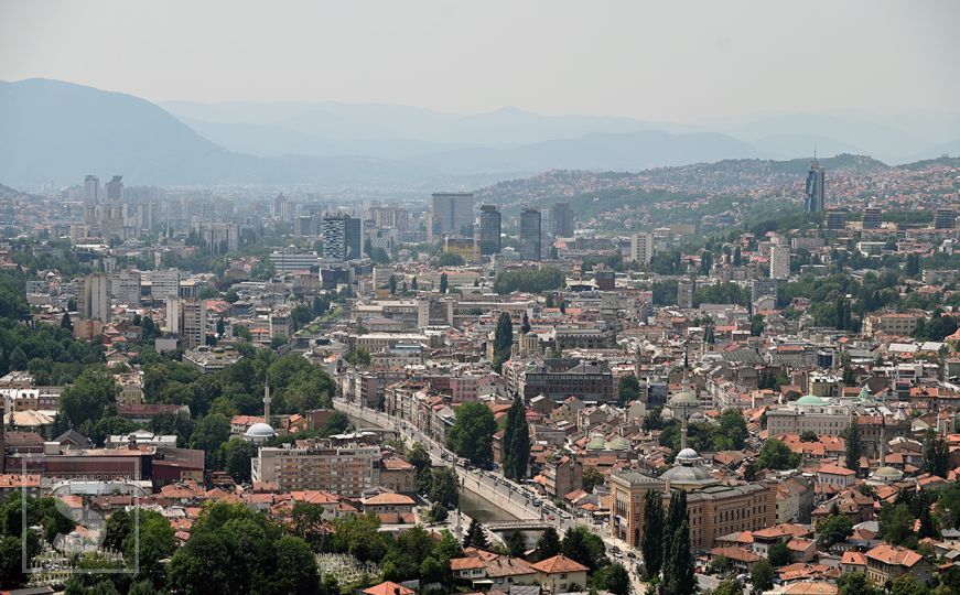 Najljepši citati o Sarajevu: Ovako su govorili Džamonja, Hemon, Sidran, Sarajlić...