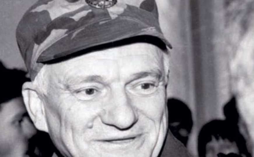 Beograđanin po rođenju, Bosanac po izboru: Dan kada nas je napustio general Jovan Divjak