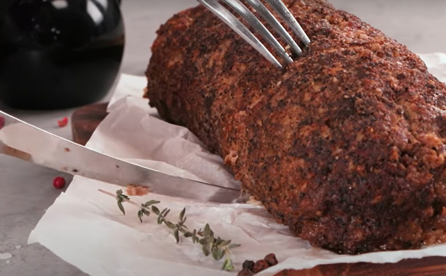 Nema osobe koja mu može odoljeti: Donosimo vam recept za mesni rolat iz bakine kuharice
