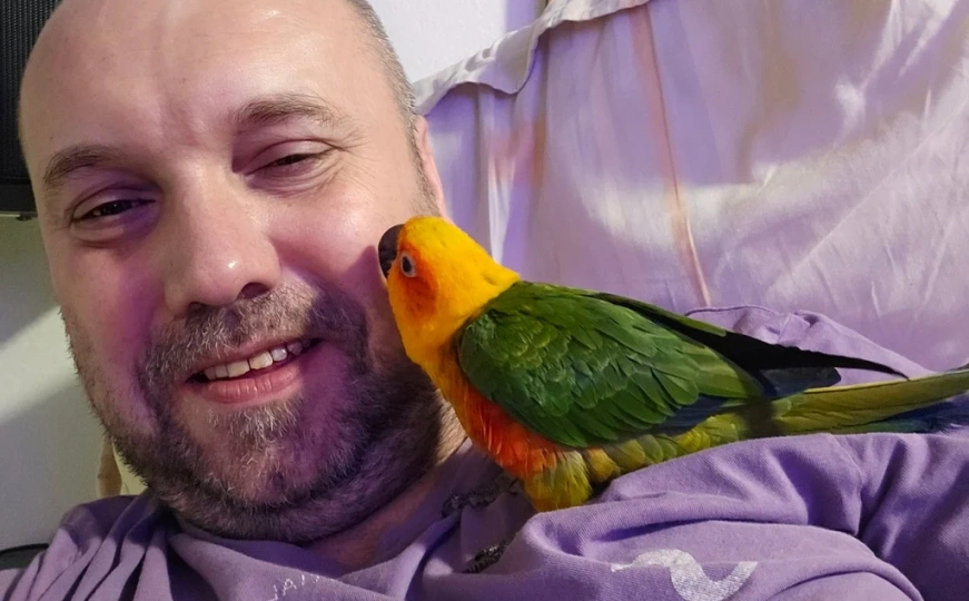 Dobri ljudi, vi ste njegova nada: Pomozi.ba pokrenulo apel za liječenje Emira Kaldže