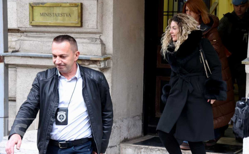 Policija pretresa kancelarije Ministarstva za nauku, visoko obrazovanje i mlade KS