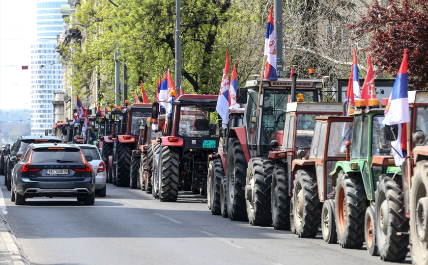 Drugi dan Vučićevog skupa u Beogradu: Sedam prijedloga za ime pokreta i zahtjevi institucijama