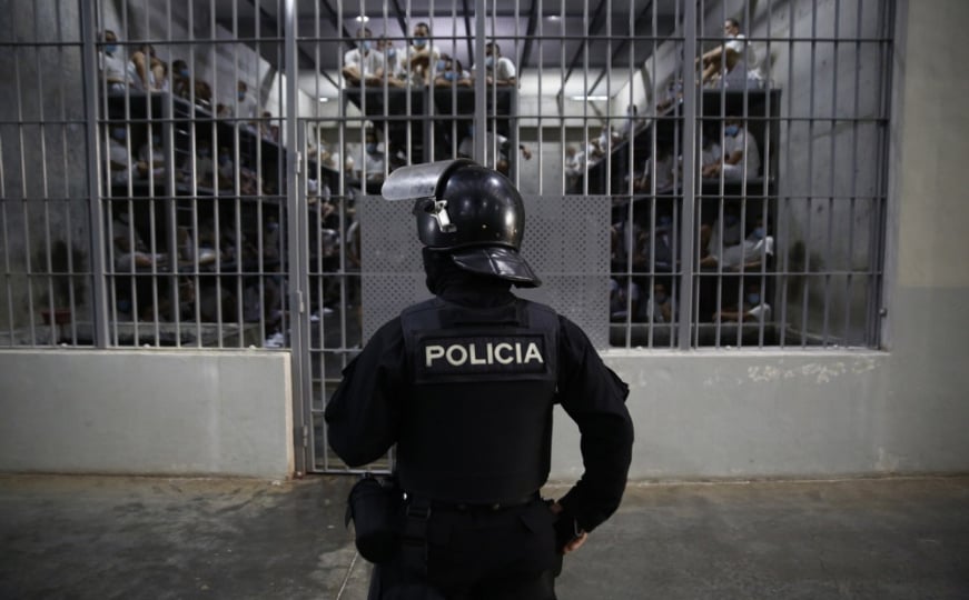 Vrhovni sud SAD-a naredio: Deportovani Kilmar Abrego Garcia mora biti vraćen iz El Salvadora