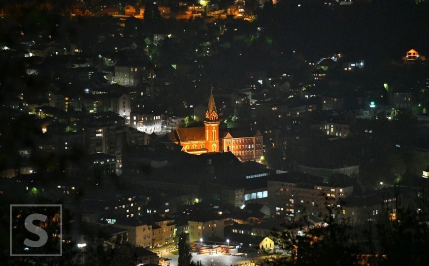 EKV i njihova pjesma o Sarajevu: "Pusti oči da vide još ovaj put, pusti uši da čuju..."