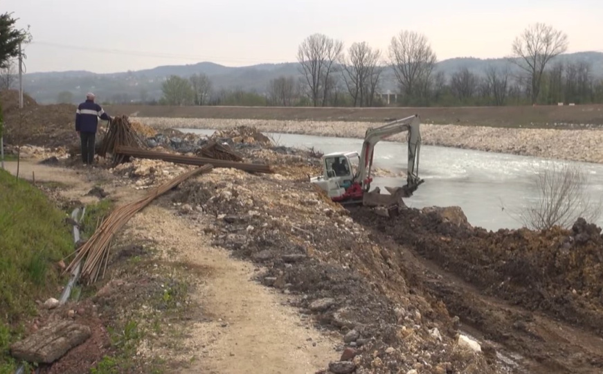 Izgradnja autoputa Koridora Vc uništila regionalni put, mještani strahuju: "Živim pod stresom"