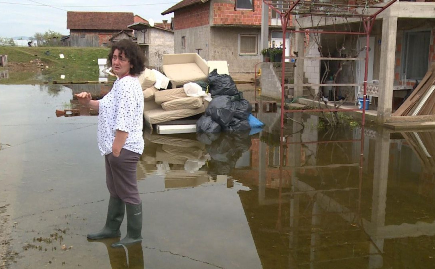Prijedor u nemilosti SNSD-a: Ogorčeni građani 15 dana pod vodom, nadležni nijemo posmatraju