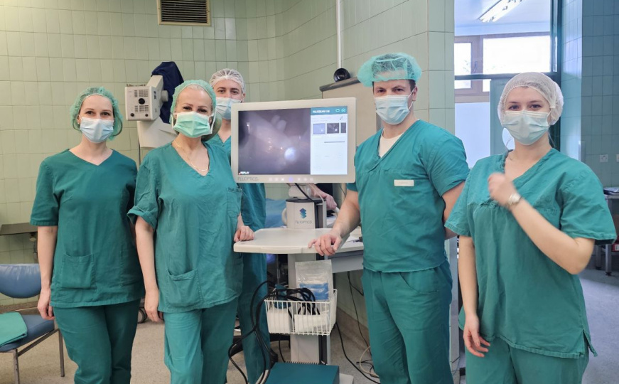 Noviteti u oblasti plastične hirurgije na KCUS-u: Uvedena ICG metoda detekcije limfnih čvorova