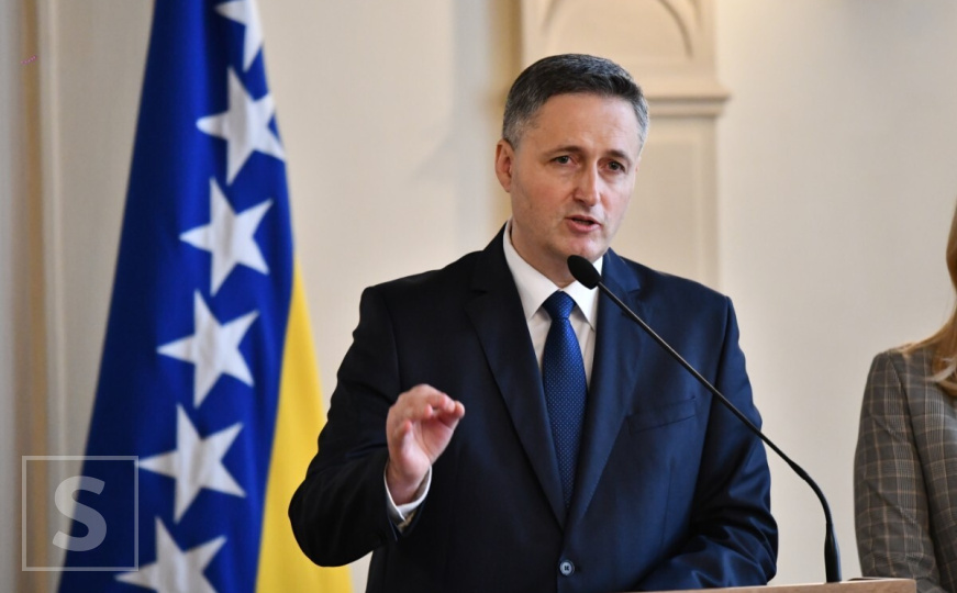 Bećirović: "Neka odanost i privrženost BiH budu jače od ličnih sujeta i stranačkih animoziteta"