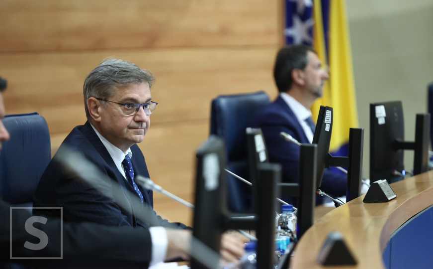 Sjednica Predstavničkog doma PSBiH: Razmatra se uvođenje kazni do 3.000 KM za bahatu vožnju