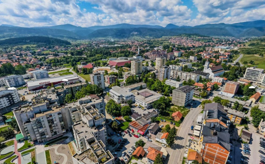 Orhana Bušatlija-Kosterović, profesorica geografije: Zemljotres ili eskperiment nad Bugojancima?
