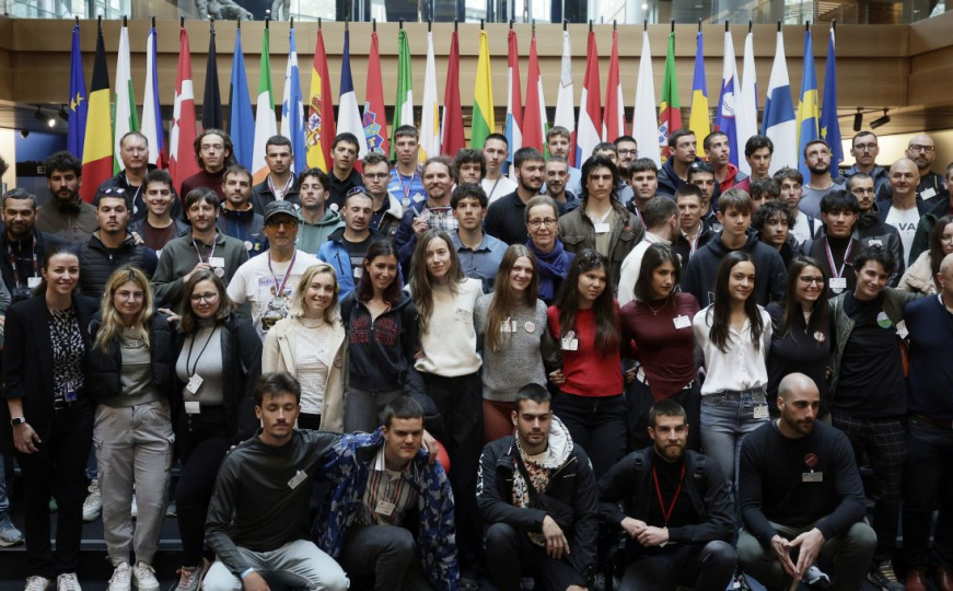 Pogledajte dokumente koje su studenti iz Srbije predali u Strasbourg