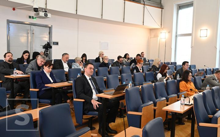 Mladen Pandurević: 'Prioriteti su mi grijanje građana Vogošće i deblokada računa KJKP Vodovod'