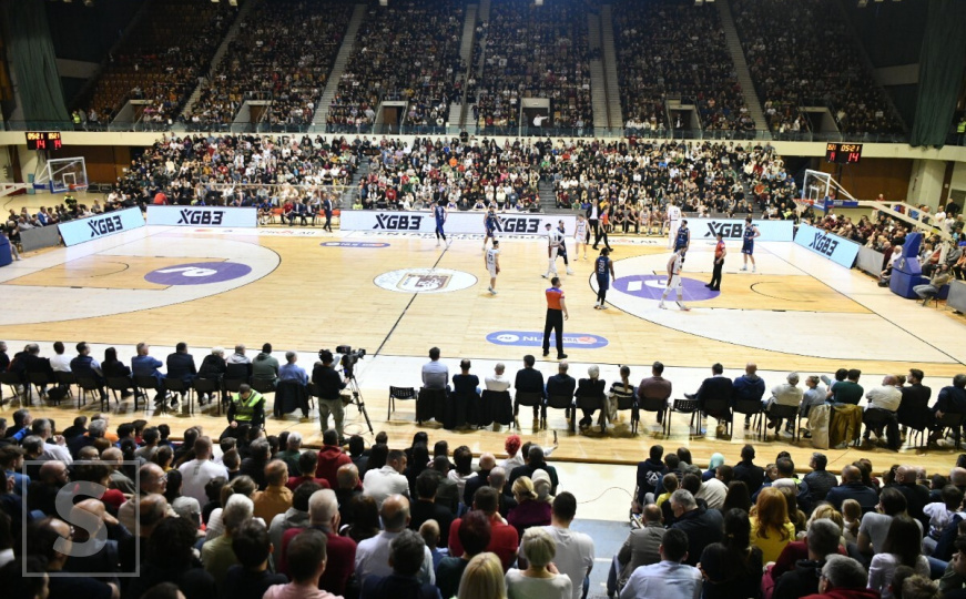 Sjajni prizori iz Skenderije: Atmosfera kao u najboljim danima, uz Bosnu i legendarni Neno Marković