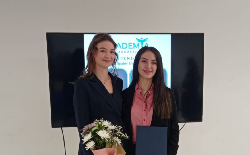 Fondacija Academia: Dodijeljene stipendije 'Dr. Azra Spahić' i 'Dr. Alma Suljić'
