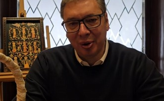 Vučić 'ne silazi' sa društvenih mreža: 'Sila je neophodna kako bi se stvari riješile'