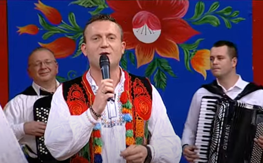 Pokušaj ubistva: Pjevač iz Šipova pucao na komšiju, pa pozvao policiju. Otkriveni detalji svađe