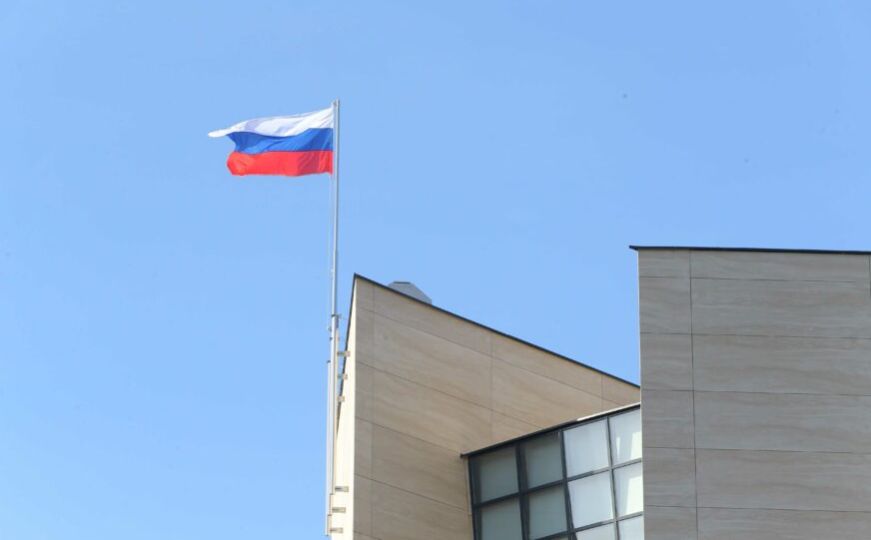 RS tone u dugove, ekonomisti upozoravaju: Likvidnost entiteta upitna