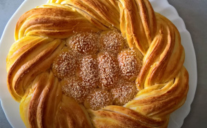 Prijedlog za blagdansku trpezu: Napravite tradicionalnu uskrsnu pogaču