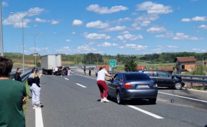 Poznato stanje djece koja su povrijeđena u tragičnoj nesreći u kojoj je poginuo zastupnik NSRS-a