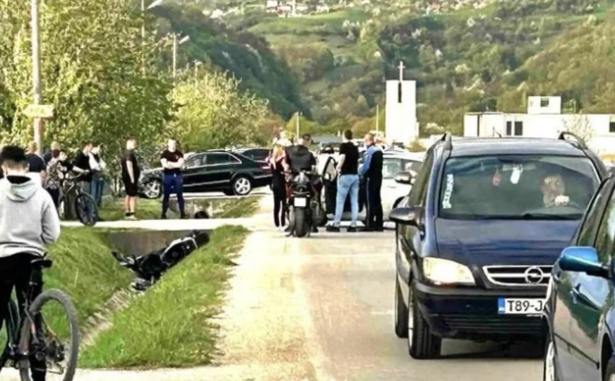 Još jedna nesreća sa motociklom: Kod Viteza dvije osobe povrijeđene