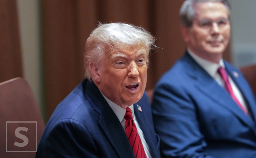 Trump u uskrsnoj čestitki vrijeđao političke protivnike i Bidena: "On je destruktivni moron"