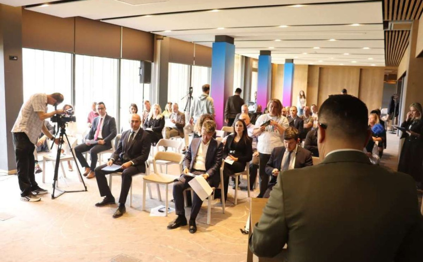 Konferencija o sigurnosti novinara i medija u BiH: "Sloboda i odgovornost su temelj demokratije"