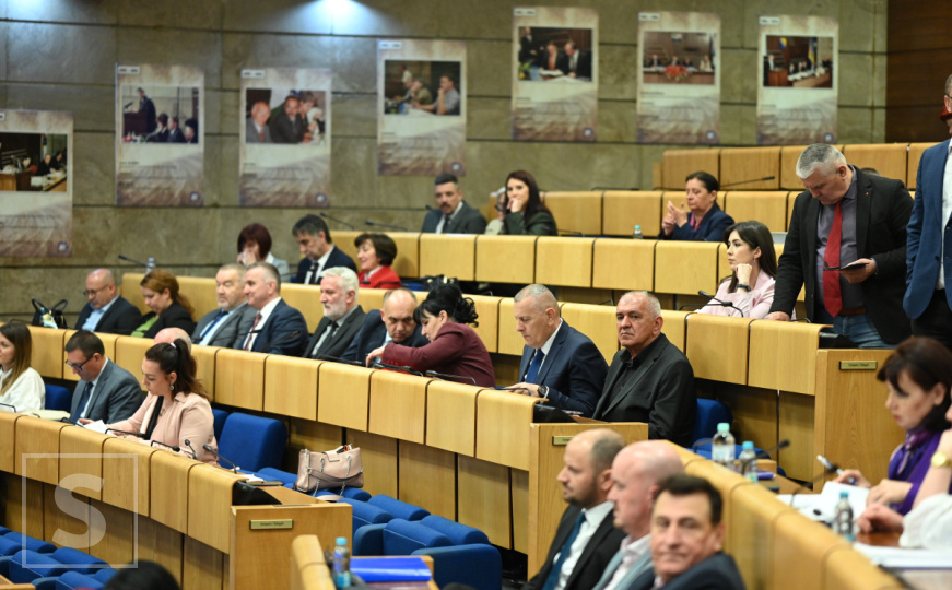 Nakon žustre rasprave: Dom naroda FBiH usvojio izmjene Zakona o doprinosima