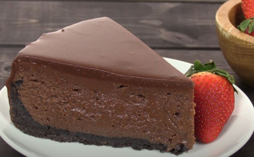 Najkremastiji kolač koji se ne peče u rerni: Recept za Nutella cheesecake
