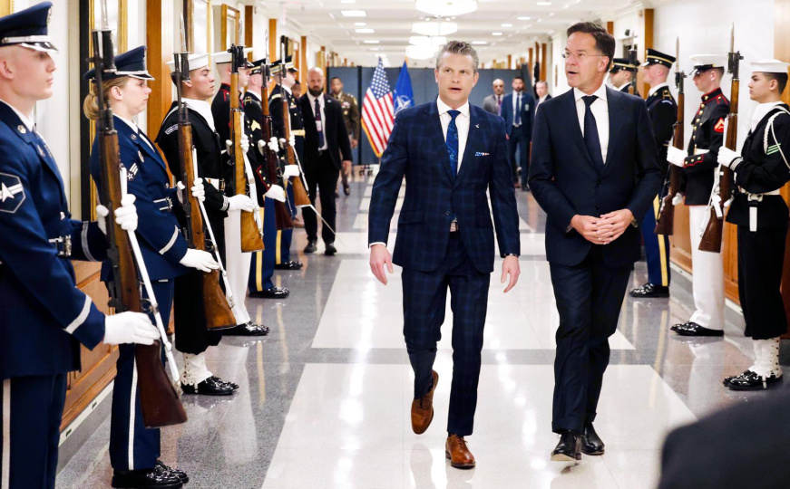 Sastanak iza zatvorenih vrata u Pentagonu: Sastali se šef NATO-a i američki ministar odbrane