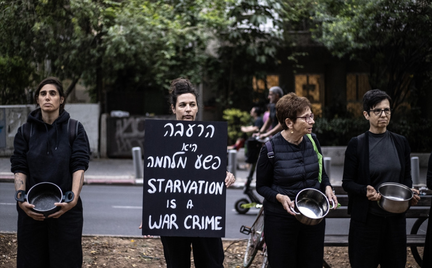 Tihi protest u Tel Avivu: Izraelci osudili vladinu politiku izgladnjivanja Palestinaca u Gazi