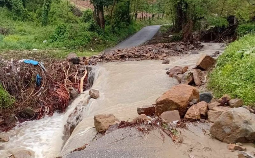 Fotografije sve govore: Ovo su posljedice jučerašnjeg nevremena na sjeveroistoku BiH