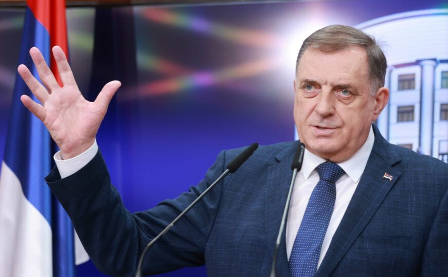 Dodik u strahu nakon odluke Schmidta: "Razbucat će nas kao SDS"