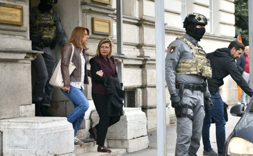 Osumnjičena ministrica Enda Pavić Pečenković predata u Tužilaštvo KS