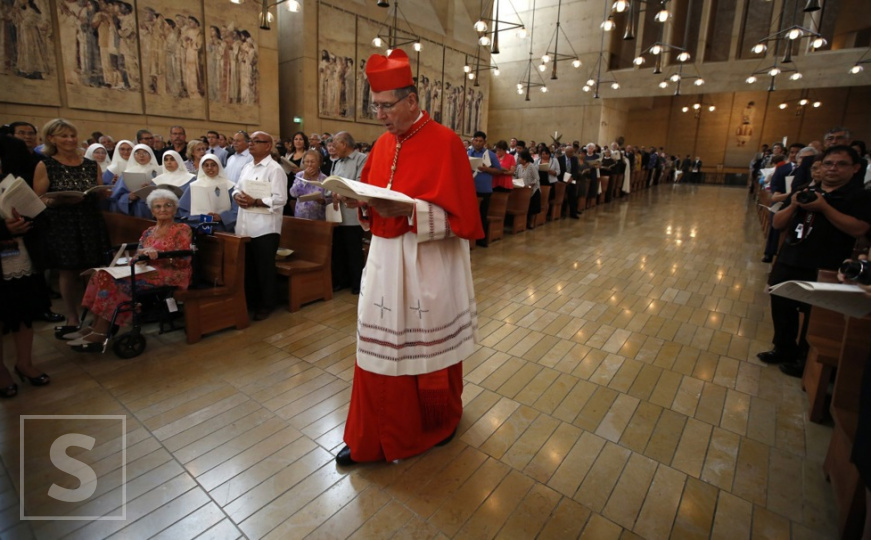 Kontroverzan izbor Vatikana: Poznato ko će zatvoriti kovčeg pape Franje
