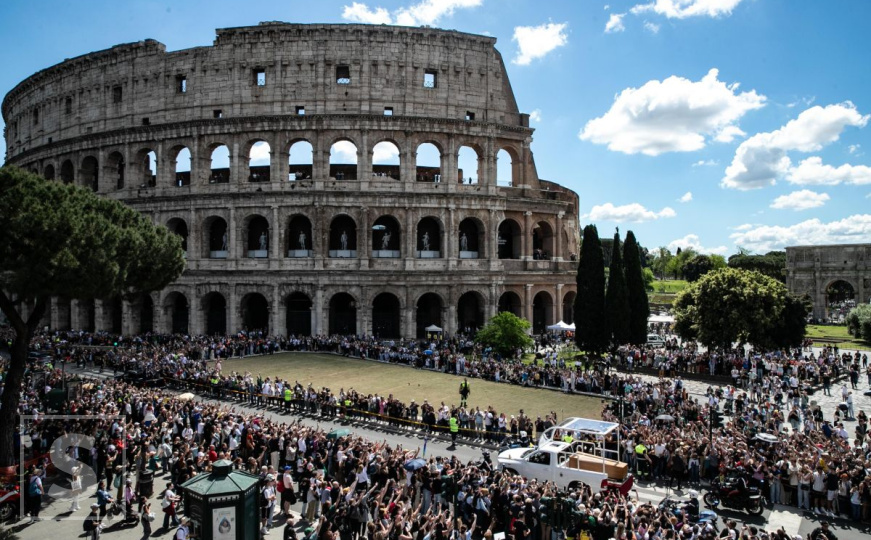 Papa Franjo pokopan u bazilici Santa Maria Maggiore: Prvi od davne 1669. godine